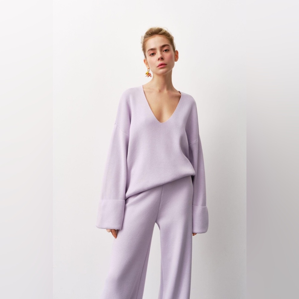 Lavender V-Neck Sweater and Pants Set